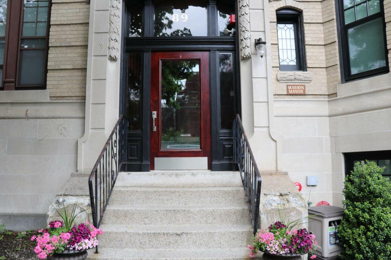 A Stylish Stay W/ A Queen Bed, Heated Floors.. #36 Brookline Dış mekan fotoğraf